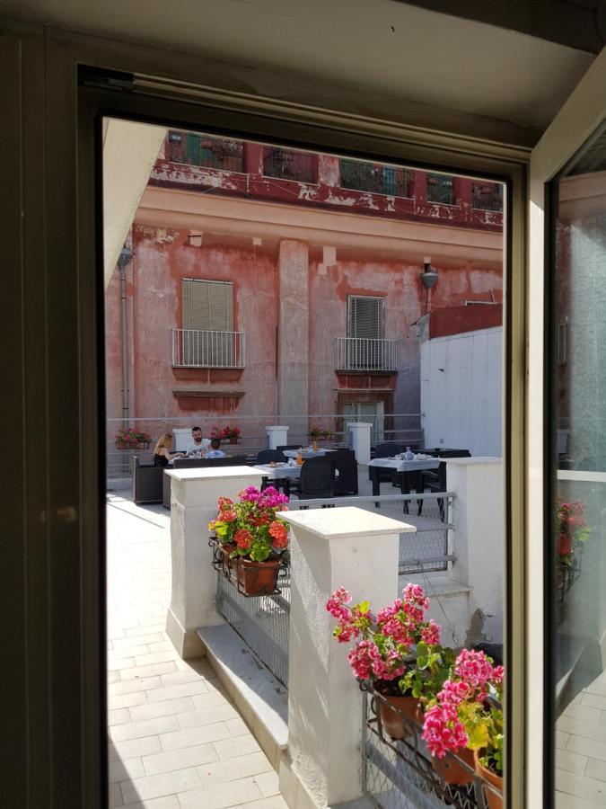 Bed And Breakfast I Vicoletti Di Napoli Exterior foto